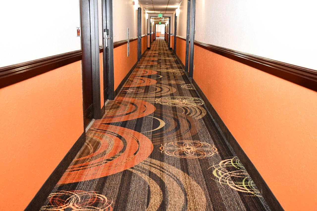 Regency Inn & Suites Faribault Екстер'єр фото