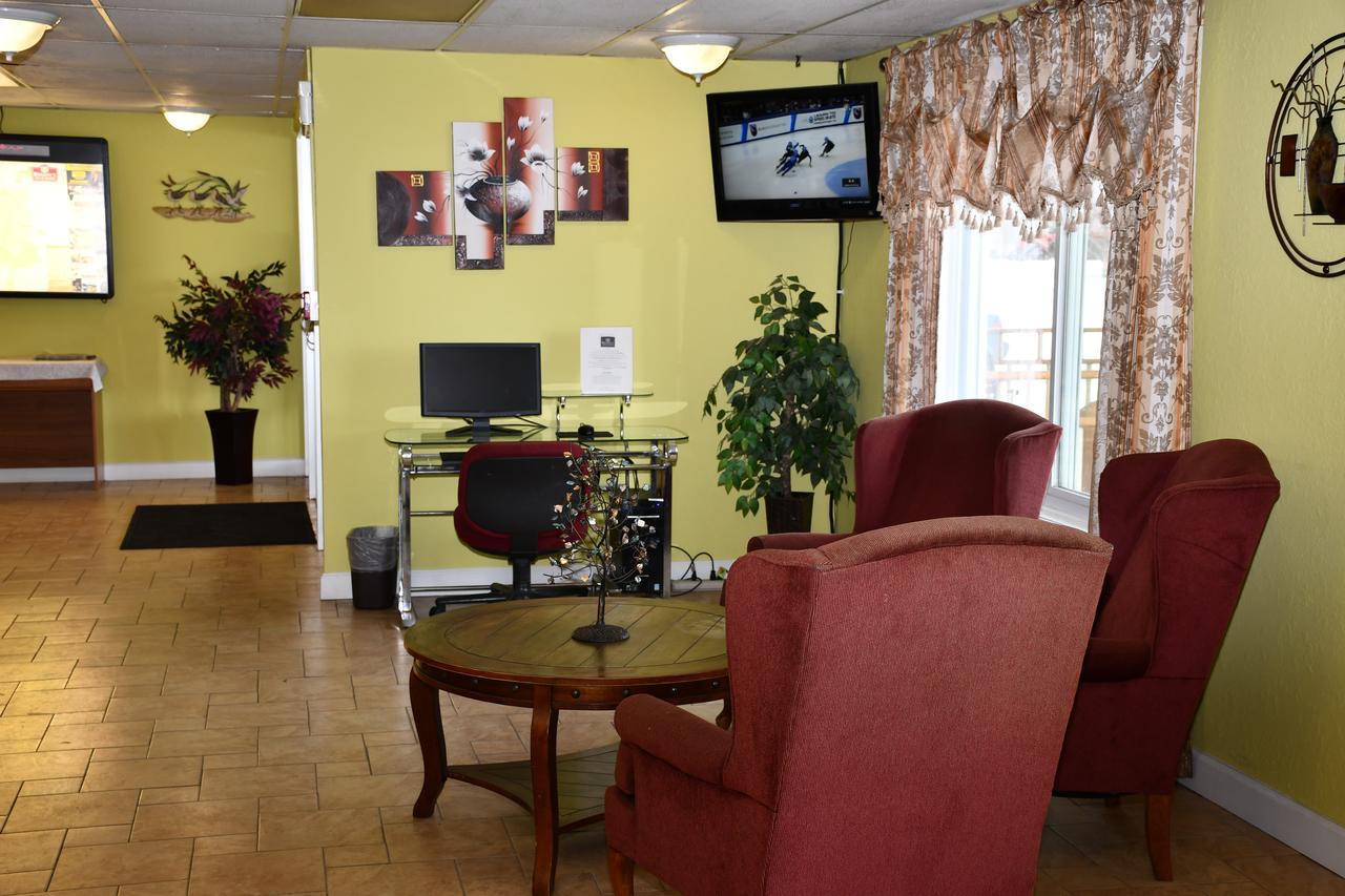 Regency Inn & Suites Faribault Екстер'єр фото